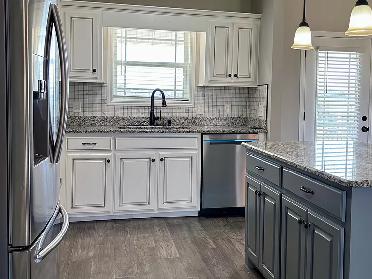 51 Regency Pl — Photo 6