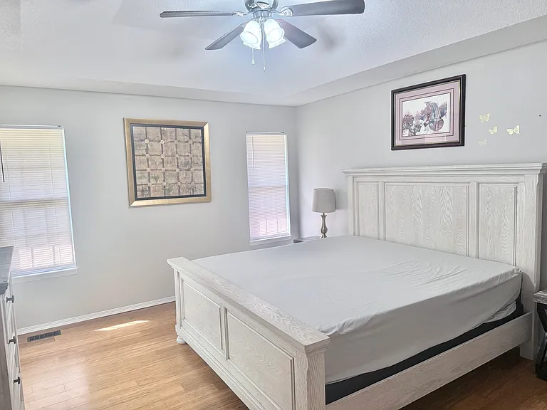 12332 E Lincoln Ct — Photo 7