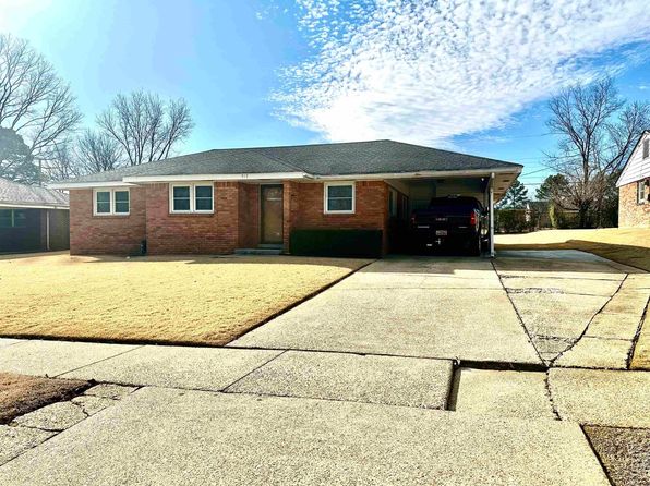 717 Crest Dr, Jonesboro, AR 72401