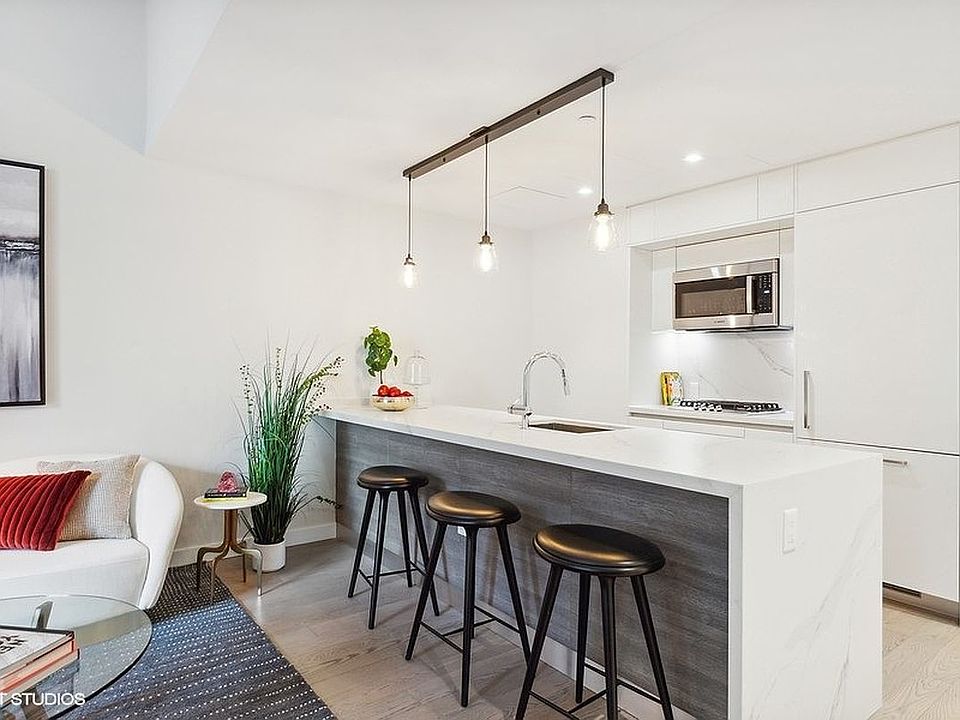 1st image of 505 W 43rd St APT 2H