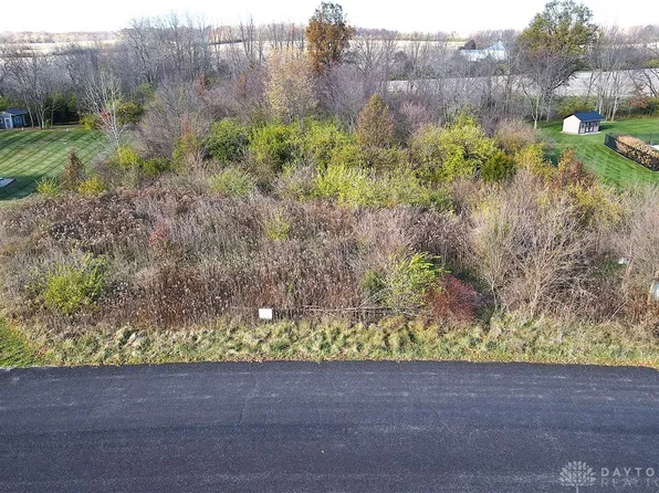 4764 Sullivan Rd, Springfield, OH 45502