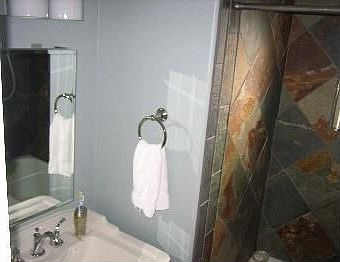 5th image of 1680 Wilson Ave