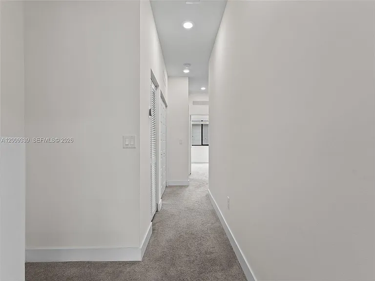 8382 NW 51st Ter #8382 — Photo 34