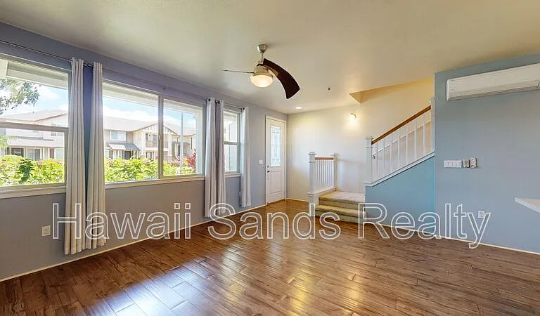 801 Kakala St #304 — Photo 10