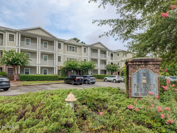 215 Valencia Court Unit 306, Wilmington, NC 28412