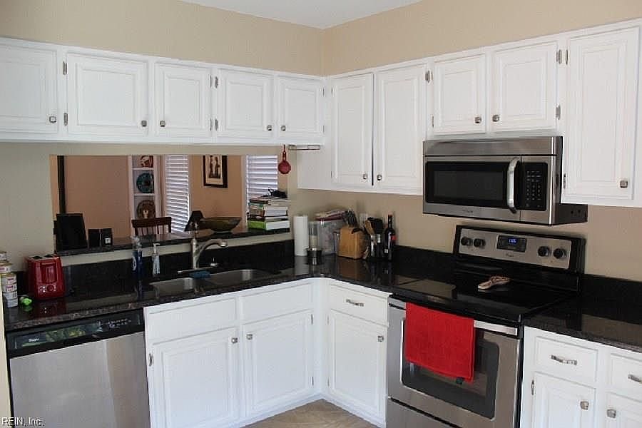 2nd image of 1108 Freehold Close
