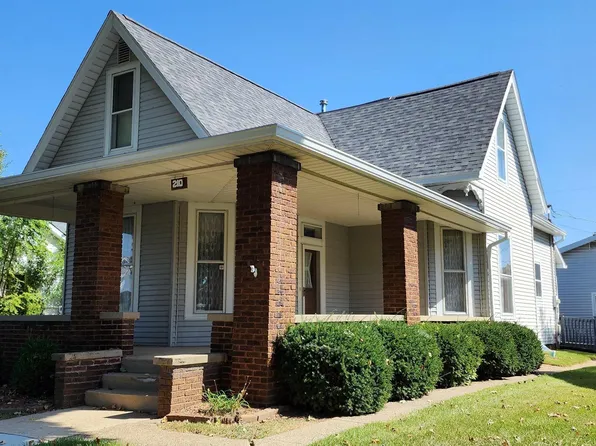 210 NE 10th St, Washington, IN 47501