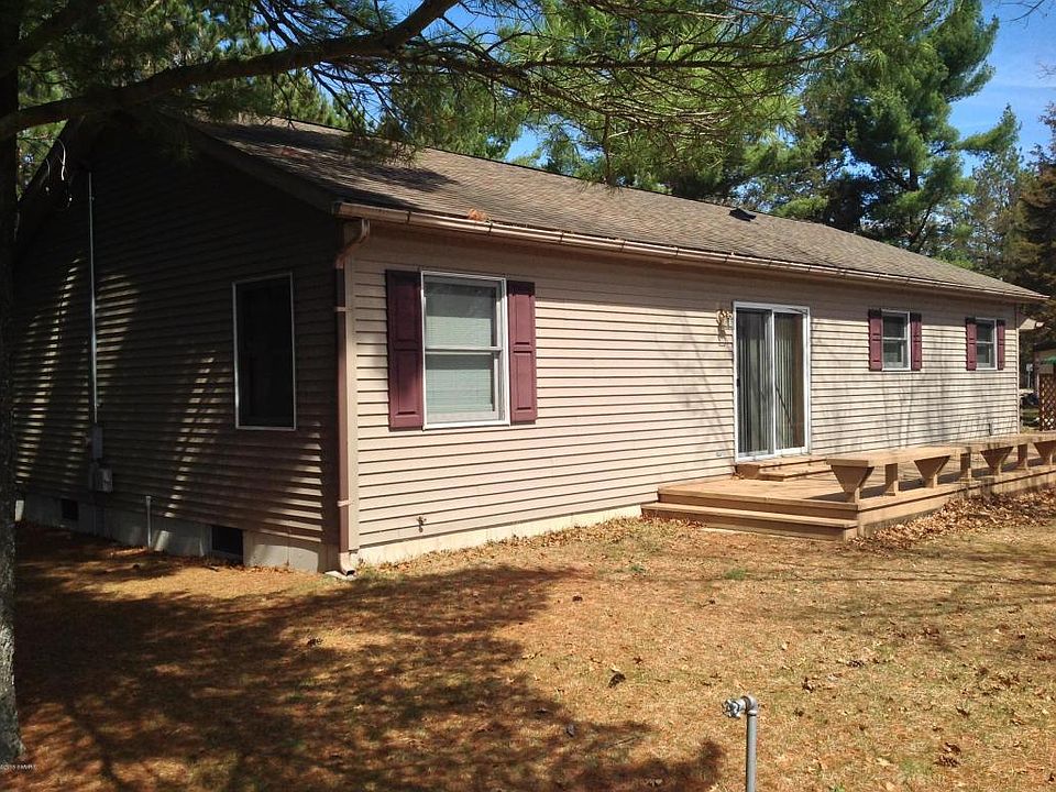1st image of 5588 E 52nd St