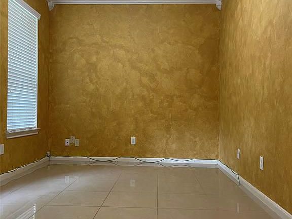 5th image of 7542 Oakwood Canyon Dr