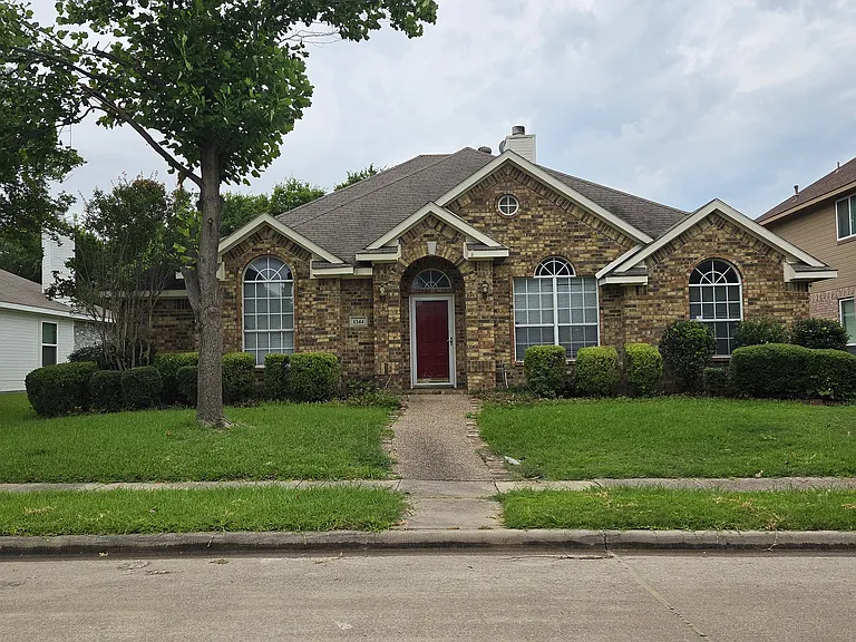 1344 Wentworth Dr — Photo 11