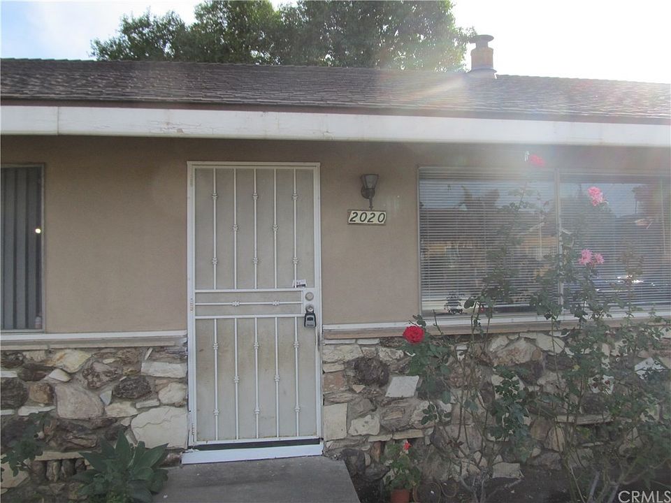 1st image of 2020 E Palmyra Ave