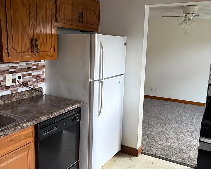 3737 Minnehaha Ave #1 — Photo 2