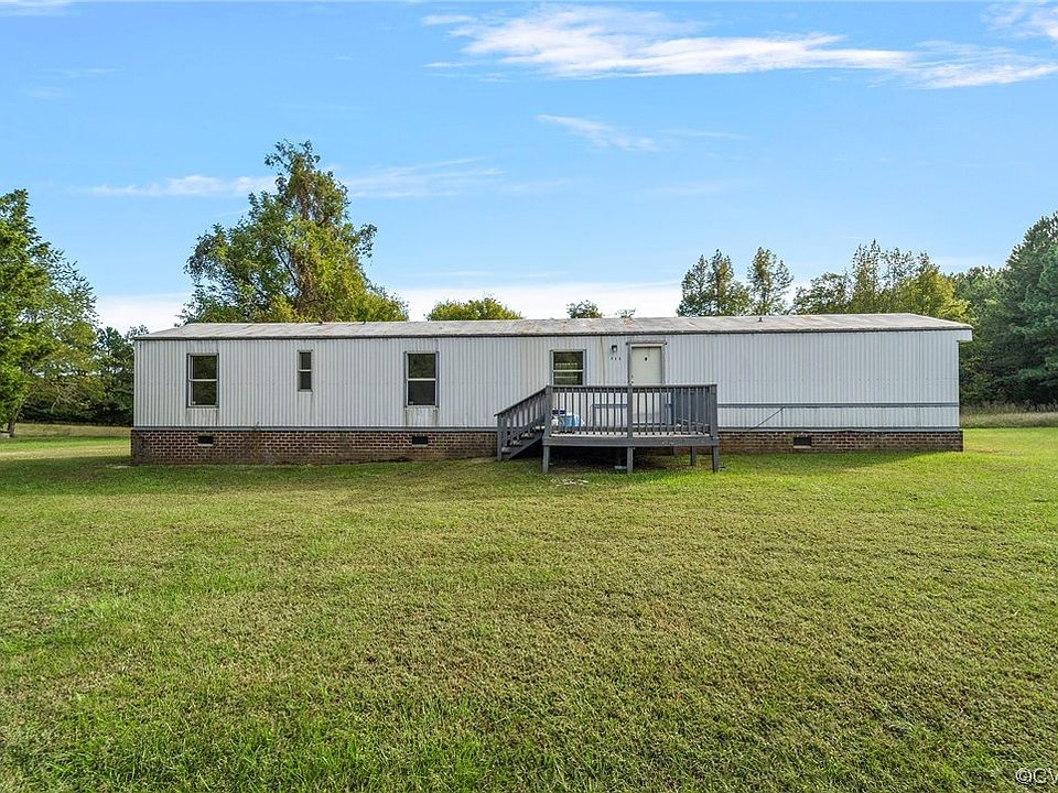 1st image of 886 Mechanic Dr