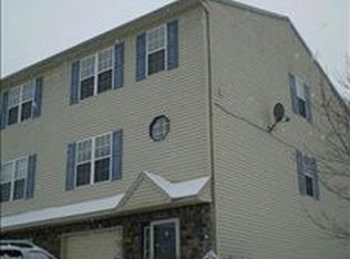 7364 Lincoln Ct, New Tripoli, PA 18066