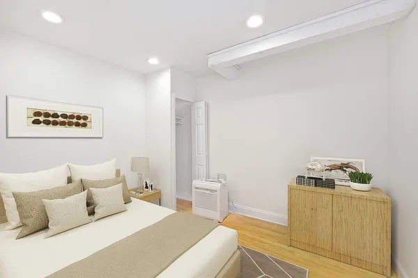 Rented by Zumper Inc | media 13