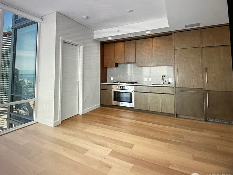 121 Stewart St #1707 — Photo 13