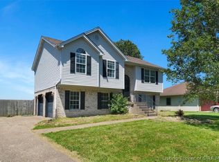 920 Settlers Trce NW, Corydon, IN 47112