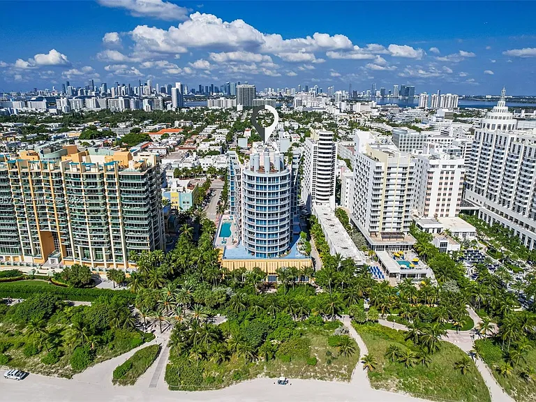 1500 Ocean Dr #1202 — Photo 43