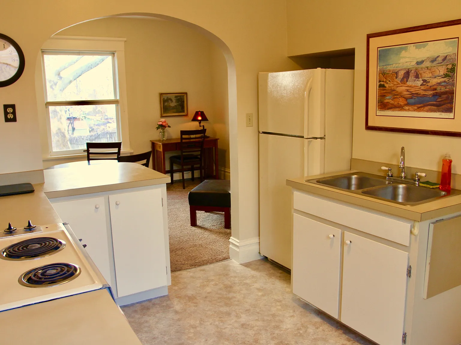 1 bed, 700 sqft, $900 — Photo 3