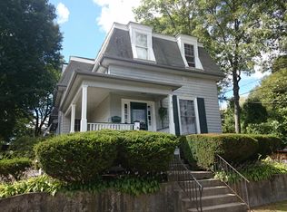 17 Gould St, West Roxbury, MA 02132