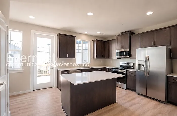 1621 Seattle Hill Rd #C-4 — Photo 6