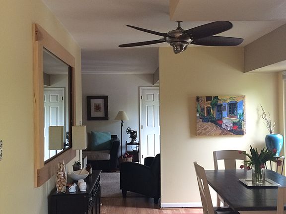 5th image of 12 Silverwood Cir APT 12
