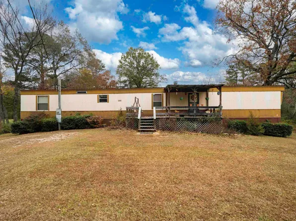 3665 Sellers Dr, Bessemer, AL 35022
