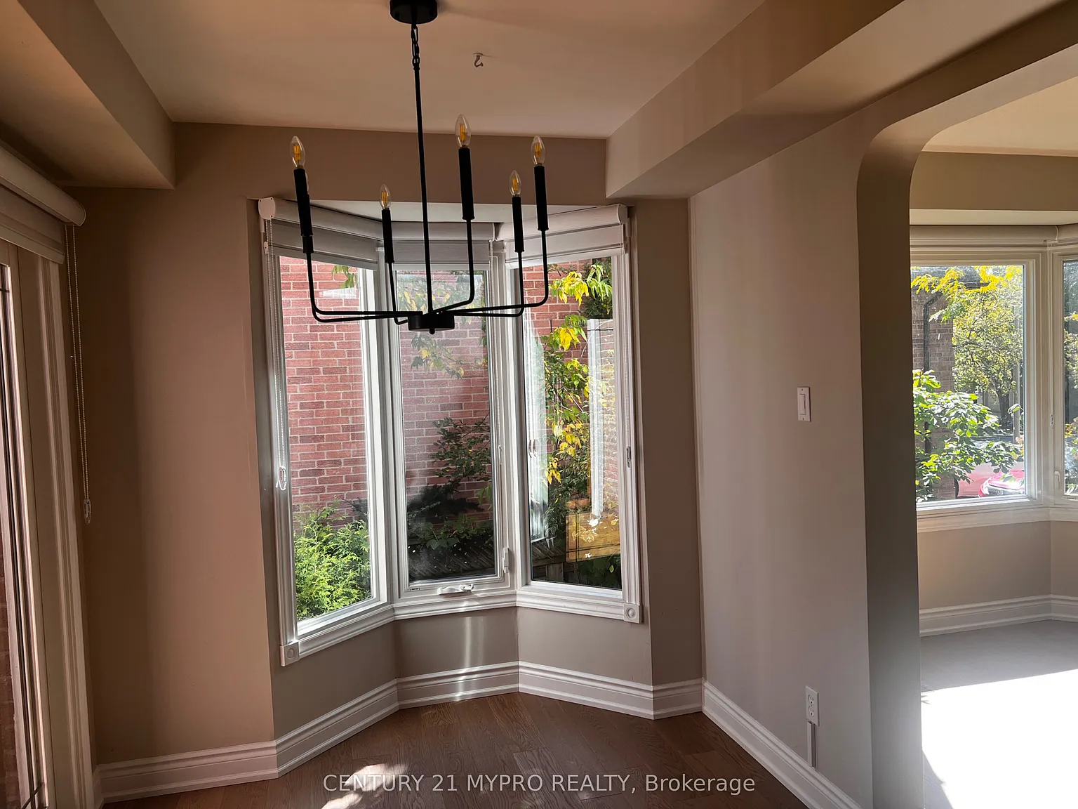 3 bed, $4,600 — Photo 4