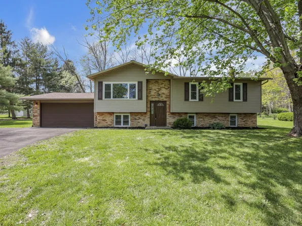 389 Twenty Grand Rd SW, Pataskala, OH 43062