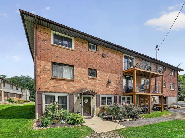 1006 Parr Meadow Drive #10E, Newburgh, NY 12550