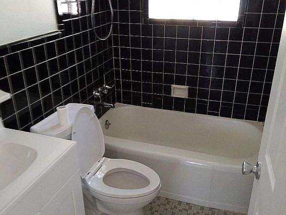 5th image of 9203 Kenstan Ct