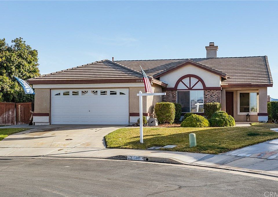 1st image of 31588 Hamburg Cir