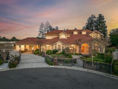 203 W Bluff Ave, Fresno, CA, 93711