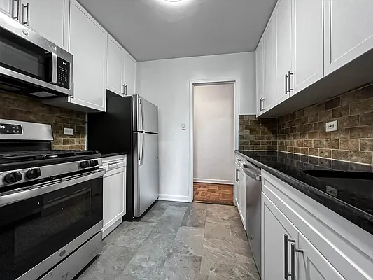 Rented by Brown Harris Stevens | media 15