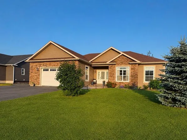 142 Harmsworth Drive, Grand Falls-Windsor, NL A2A2Y8
