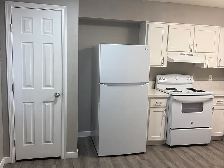515 S 13th St #65 — Photo 3