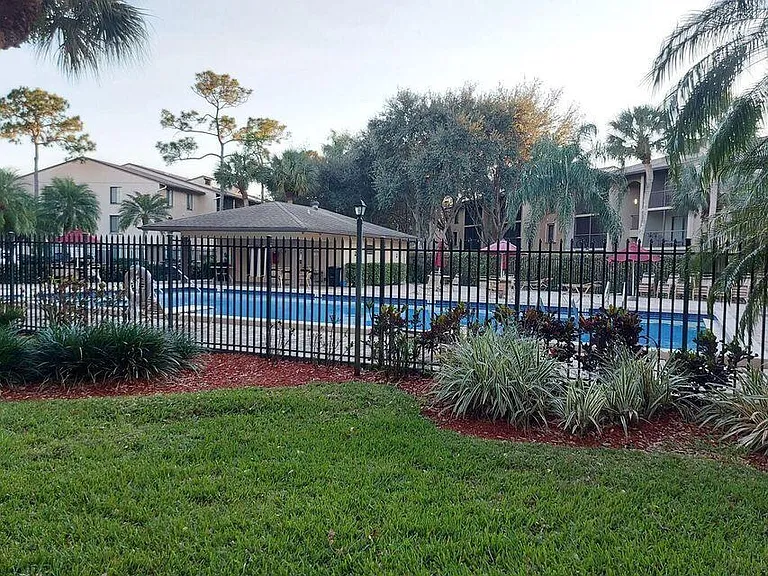 202 Foxtail Dr #F3 — Photo 12