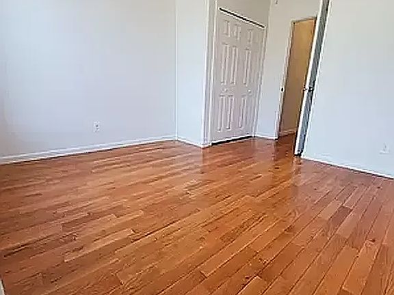 4th image of 150 Patchen Ave APT 3R