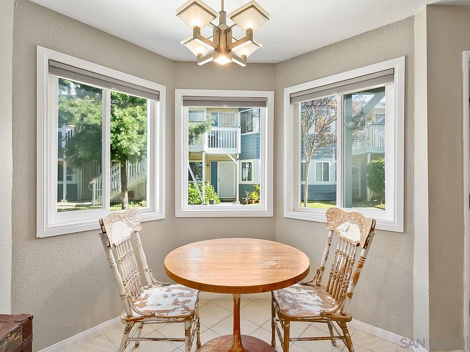1st image of 12616 Lakeshore Dr APT 5