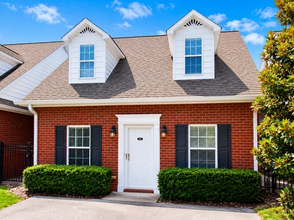 899 Magnolia Ct, Cookeville, TN 38501