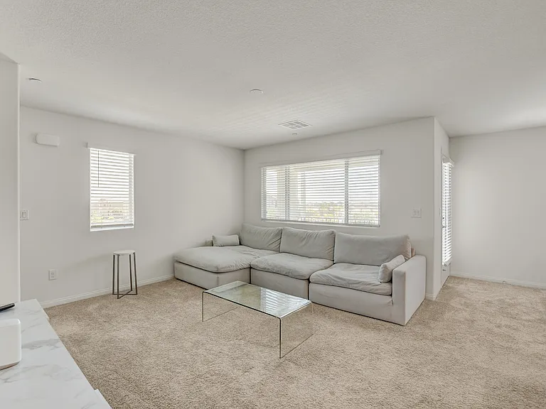 6924 Spicy Merlot St — Photo 33
