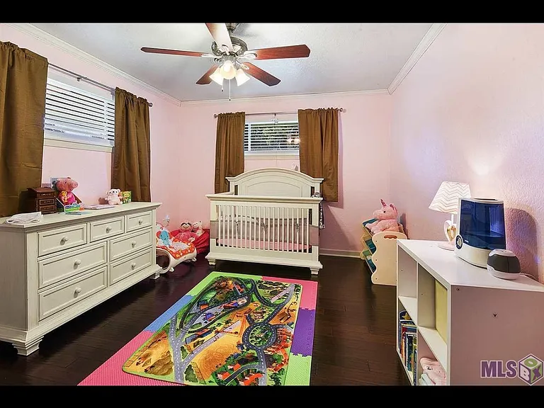 9150 Cuyhanga Pkwy — Photo 7