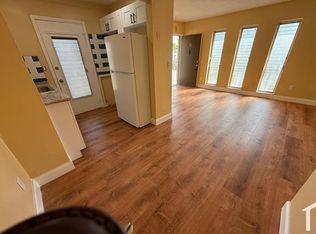 665 NE 133rd St #5, Miami, FL 33161