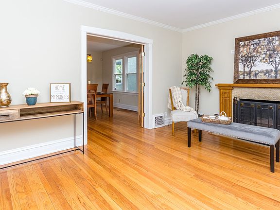 5th image of 1018 N Humphrey Ave