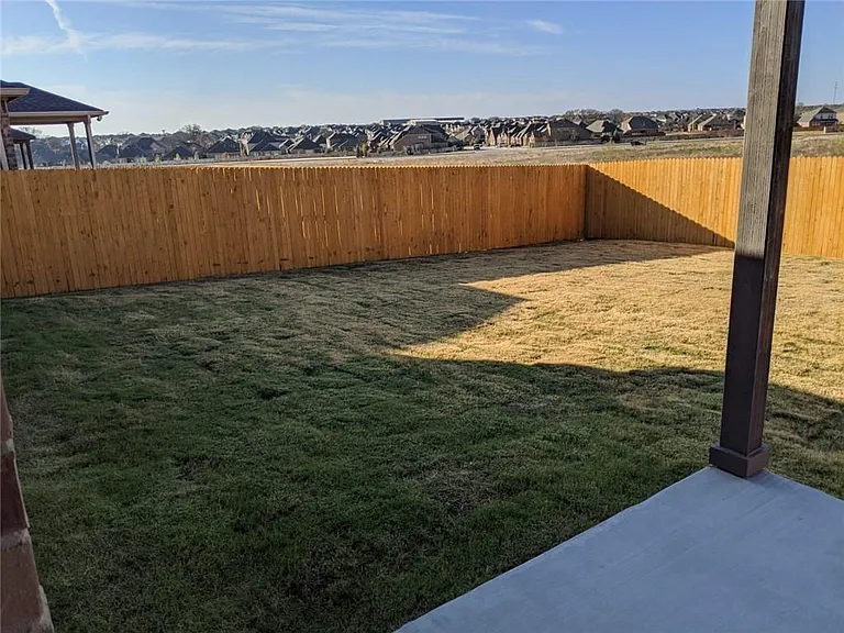 1413 Itzel Bnd — Photo 23