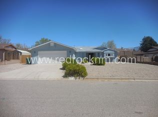 1728 Powder River Dr NE, Rio Rancho, NM 87144