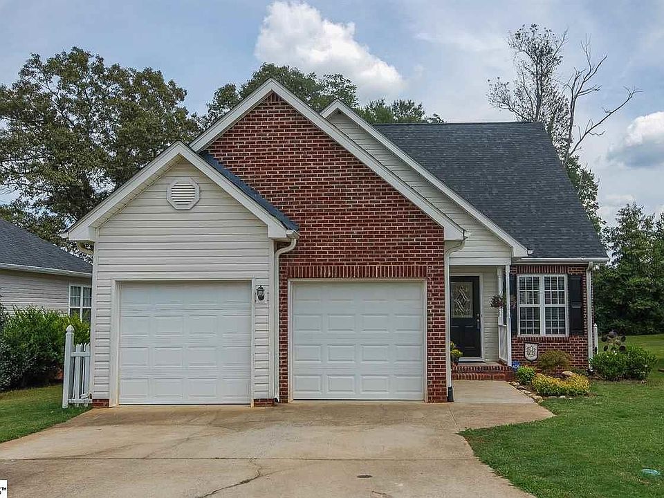 1st image of 100 Summergrass Dr
