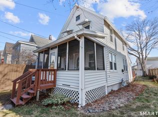 89 Naugatuck Avenue, Milford, CT 06460