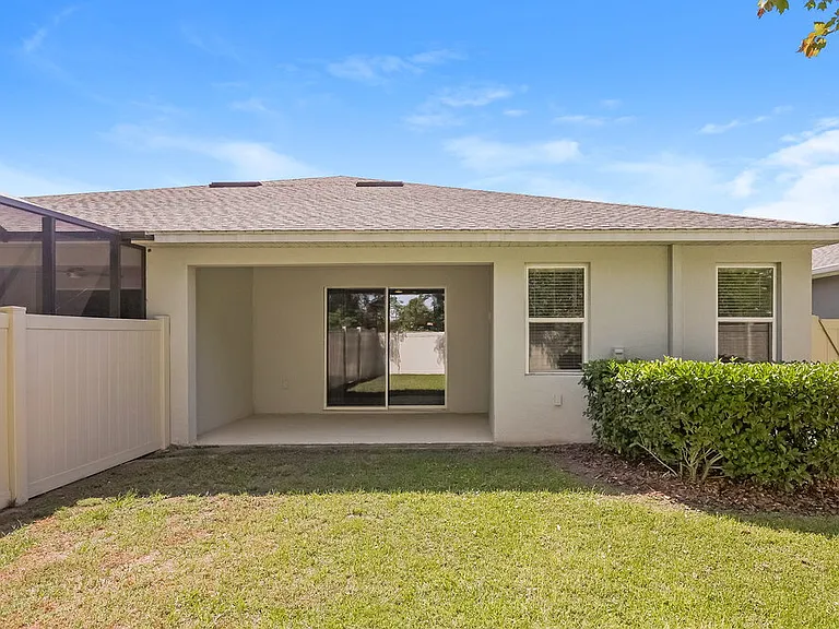 10429 Heron Hideaway Loop — Photo 16