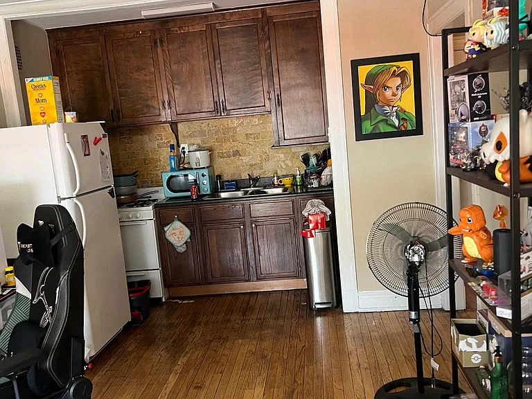 4755 N Sawyer Ave #2G — Photo 2